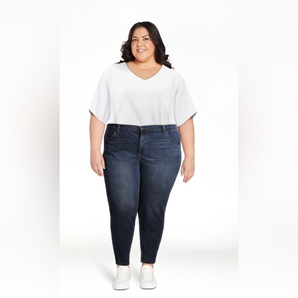NWT Terra & Sky Women's Plus Size Skinny Jeans